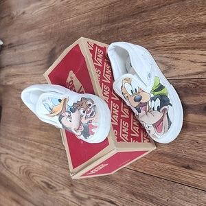 Mickey Vans off the wall shoes 10 EuC